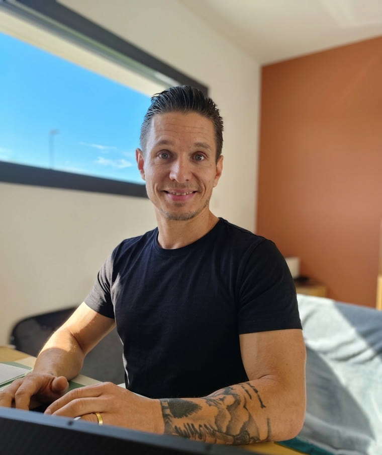 Mickaël, fondateur de Luwen, studio web local en Aunis